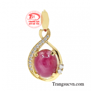 Mặt nữ ruby sao chất lượng là thiết kế khiến các quý cô săn đón với đường nét vô cùng tỉ mỉ mang lại thần thái quý phái cho nữ giới.