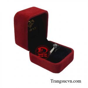 Nhẫn nữ đá quý thiên nhiên đẹp