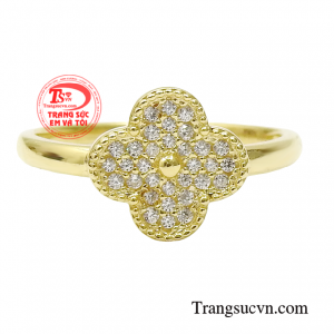 Đây có lẽ là món quà giúp các chàng trai bộc lộ được những tâm tư tình cảm của mình dành cho người yêu thương.