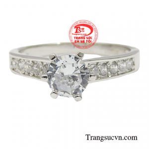 Sản phẩm hứa hẹn tạo nên xu hướng thời trang trong năm nay. 