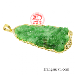 Người được xem là biểu tượng của sự bình an, lòng thánh thiện, bác ái, hướng phật.