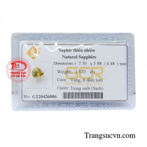 Saphir thiên nhiên bình an được chế tác sắc nét, màu sắc tươi sáng