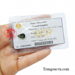 Do vậy viên đá này được giới thương gia, buôn bán yêu thích bởi nó không chỉ để làm đẹp mà còn mang tới nhiều may mắn cho người dùng