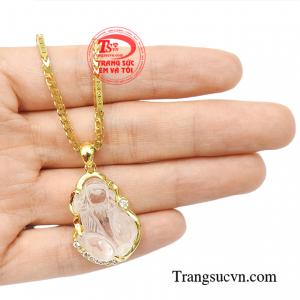 Người sử dụng tỳ hưu thạch anh trắng sẽ điều hoà được cảm xúc, luôn bình tĩnh cho dù gặp phải những tình huống xấu nhất.