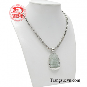 Đây cũng là vị phật rất được tôn sùng trong tất cả các nhánh của Phật Giáo.
