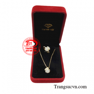 Điều này có tác dụng rất lớn trong việc ổn định tinh thần, giúp người dùng thêm phần thoải mái, tự tin.