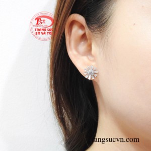 Bông tai vàng trắng trang nhã