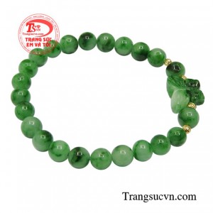 Ngày nay ngọc cẩm thạch vẫn giữ nguyên giá trị, cách tân lại kiểu dáng để phù hợp hơn với nhu cầu người sử dụng. 