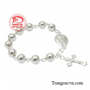 Chuỗi mân côi bạc gồm 10 hạt tràng kết hợp charm thánh giá và mặt đức mẹ Maria.