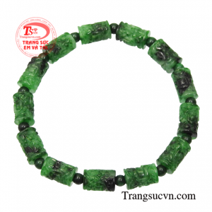 Sản phẩm mang đến nguồn năng lượng dồi dào từ đất trời mang đến nhiều may mắn bình an, thịnh vượng.