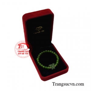 Chuỗi tay nephrite phong thủy tinh xảo.