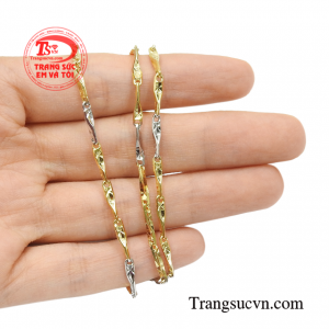 Đây sẽ là món đồ trang sức đắc lực giúp chị em phụ nữ tràn đầy tự tin