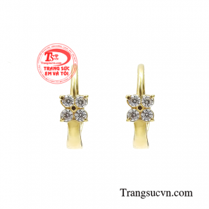 Với thiết kế này bạn có thể dễ dàng phối với bất kỳ bộ trang phục nào.