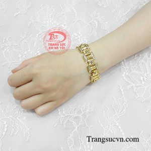 Lắc nam vàng tây hiện đại