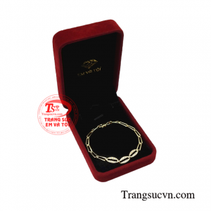 Lắc nữ vàng phong cách đảm bảo chất lượng.