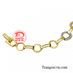 Đây chính là món trang sức nhất định phải sở hữu của phái đẹp.