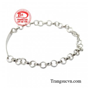 Sản phẩm sẽ giúp bạn lưu giữ những khoảnh khắc đẹp, những kỷ niệm không thể nào quên.