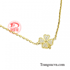 Sản phẩm cũng sẽ là món quà ý nghĩa để dành cho cô gái của bạn.