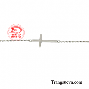 Chiếc lắc này được nhiều tín đồ theo đạo công giáo yêu thích và lựa chọn.