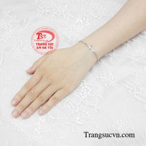 Lắc thánh giá vàng trắng