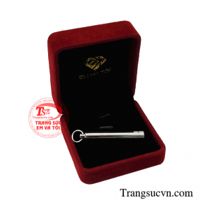 Mặt dây chuyền vàng bí ẩn