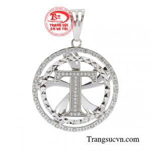 Mặt dây nam vàng trắng thiết kế theo phong cách riêng biệt cho người sử dụng.