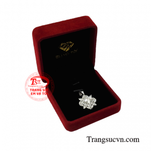 Mặt nữ vàng trắng quý phái