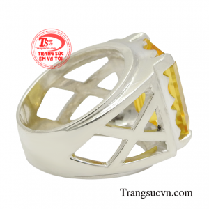 Loại đá này đặc biệt phù hợp với người mệnh kim và mệnh thổ.