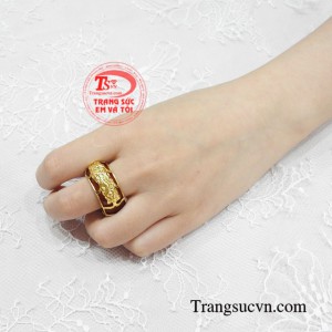 Nhẫn nam rồng vàng may mắn