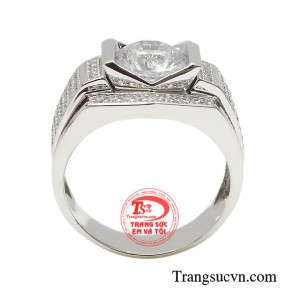 Sử dụng sản phẩm này bạn như được khoác trên mình dòng máu hoàng tộc.