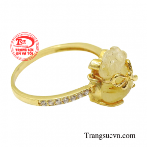 Túi tiền tượng trưng cho sự giàu có đủ đầy, mang đến tiền tài, việc làm ăn buôn bán cũng được suôn sẻ thuận lợi. 