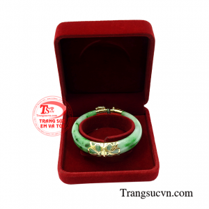 Vòng ngọc cẩm thạch phúc khí giao hàng tận nơi.