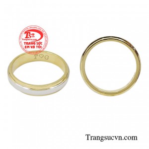 Không những vậy nó không chỉ là tình yêu mà còn bao hàm cả đồng hành, trách nhiệm và sự hy sinh mới tạo ra một gia đình trọn vẹn.
