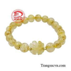 Chuỗi tay thạch anh tóc quý phái thu hút vận may trong tình duyên, và giữ gìn hạnh phúc lứa đôi. 