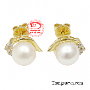 Ngoài vẻ đẹp sang trọng, ngọc trai còn được nhiều nữ doanh nhân, phụ nữ thành đạt lựa chọn. 