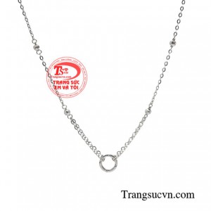  Không quá cầu kỳ, kiểu cách trong thiết kế nhưng sản phẩm vẫn toát lên vẻ thời thượng, kiêu sa. 