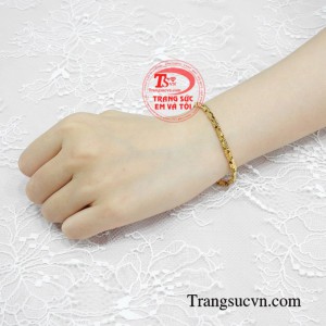 Lắc tay nam giới tinh tế