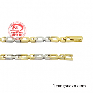 Đây cũng là một trong những lựa chọn hoàn hảo để giúp các nàng trông trẻ trung và thời trang hơn.