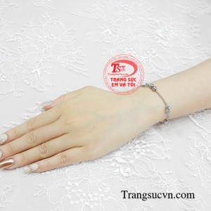 Lắc tay vàng trắng nữ giới