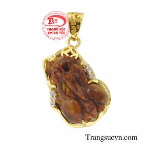 Mặt dây tỳ hưu viên mãn là món trang sức đẳng cấp mang sự trải nhiệm trọn vẹn đến cho khách hàng.