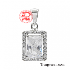 Mặt nữ vàng trắng thanh nhã được thiết kế tối giản không qua cầu kì nhưng đủ điệu đà, nữ tính. 