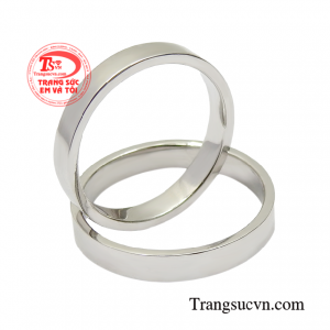 Đôi nhẫn cưới là lời cam kết và minh chứng cho tình yêu của các cặp đôi. 