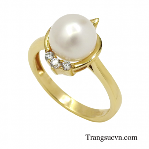 Ngọc trai còn là loại ngọc “nhất hậu”, mang ý nghĩa may mắn, tốt lành. 