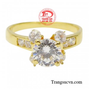 Lựa chọn loại vàng 18k hoàn hảo nhất cùng đá Cz có độ sáng tốt nhất tạo nên một sản phẩm hoàn mỹ. 