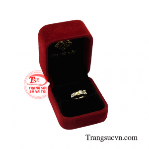 Nhẫn vàng tây định mệnh bảo hành uy tín.