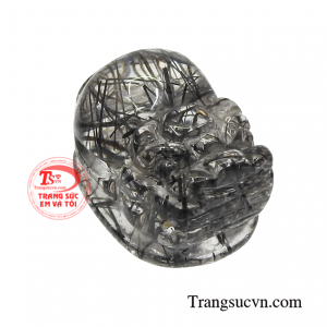 Tỳ hưu thạch anh tóc phong thủy được chế tác từ đá quý thiên nhiên, màu sắc đẹp, chất lượng cao.