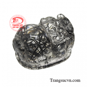 Trong truyền thuyết, tỳ hưu là linh vật hút tiền tài, giữ của cho gia chủ, do vậy mà đây là sản phẩm được rất nhiều khách hàng ưa chuộng.