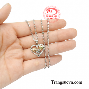 Bộ mặt nữ vàng trắng trái tim tinh tế