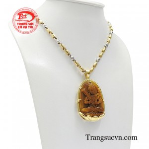 Phật Hư Không Tạng Bồ Tát chuyên ban phát bình an đến cho chúng sinh.