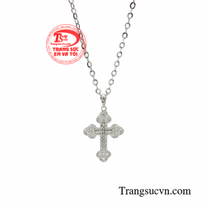 Sử dụng bộ dây chuyền thánh giá cũng như một cách để lan tỏa yêu thương và giúp những người xung quanh có thêm nhiều hiểu biết về tôn giáo hơn.